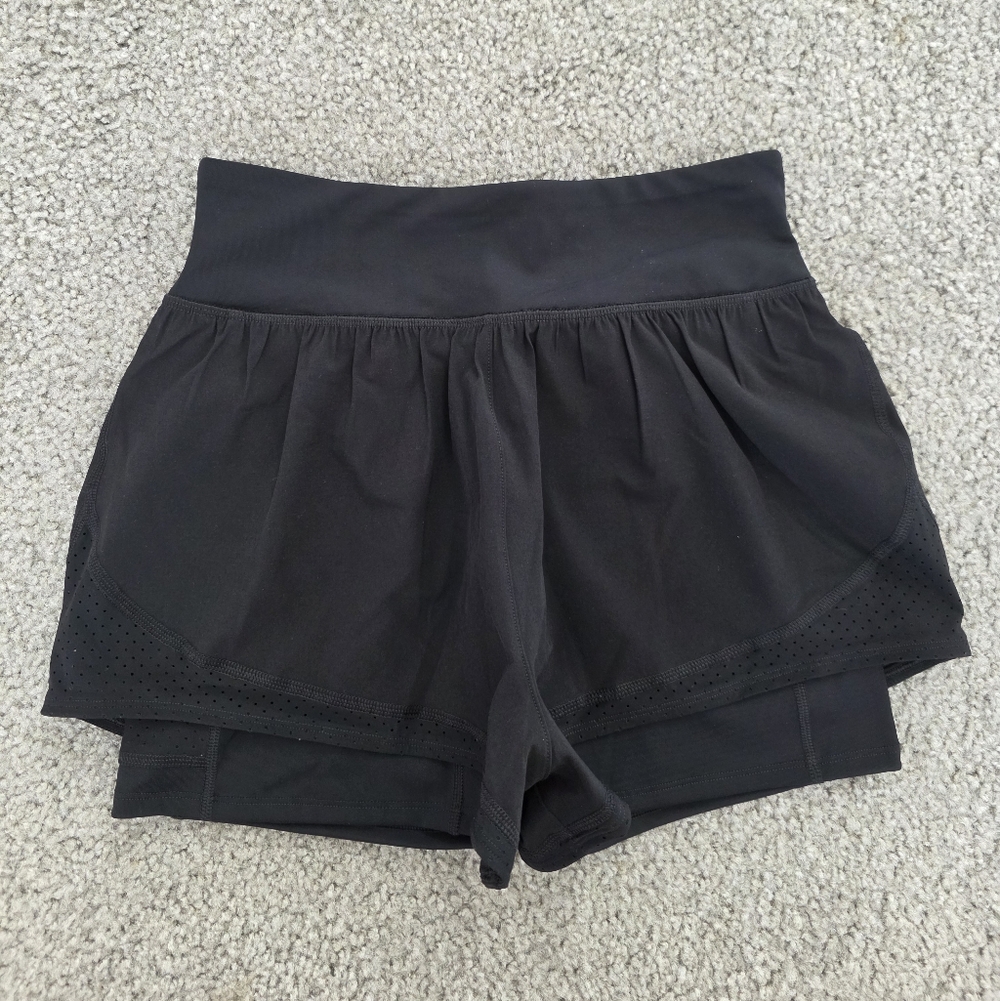SPANX The Get Moving Short in Black NEW Size Small - Picture 3 of 6